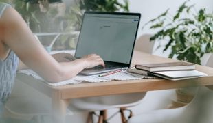 Will I be able to build a writing portfolio during the course?