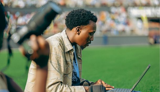 Do I need experience to start a journalism course?